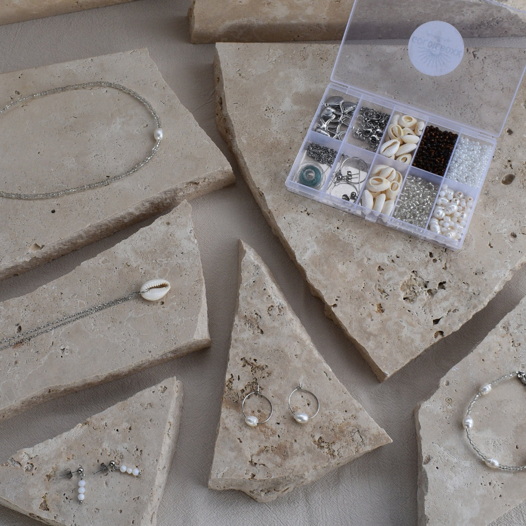 Mini Waterproof Jewellery Making Kit - Goldieboxx Jewellery