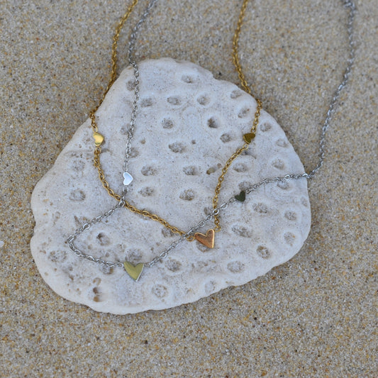 Dainty Hearts Necklace - Goldieboxx Jewellery