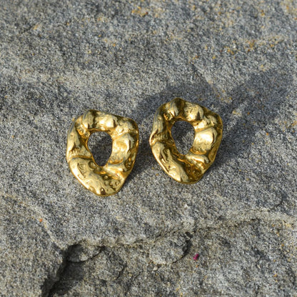 Hannah Earrings | Gold Irregular Circle Studs - My Store