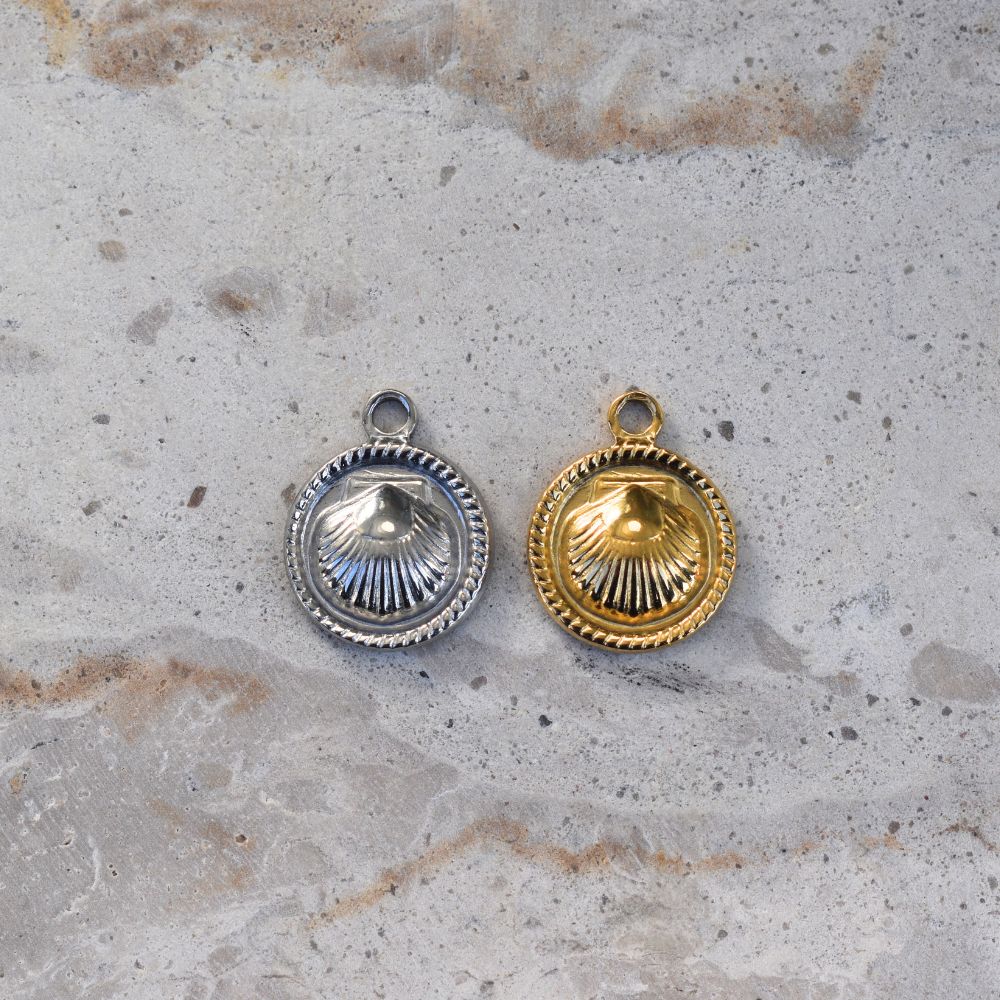 Shell Stamp Charm - Goldieboxx Jewellery