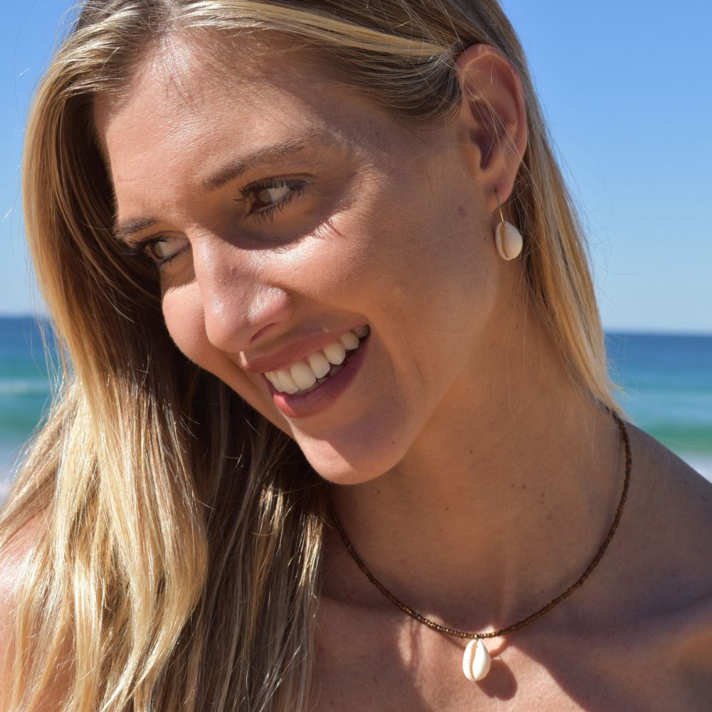 Angourie Choker - My Store