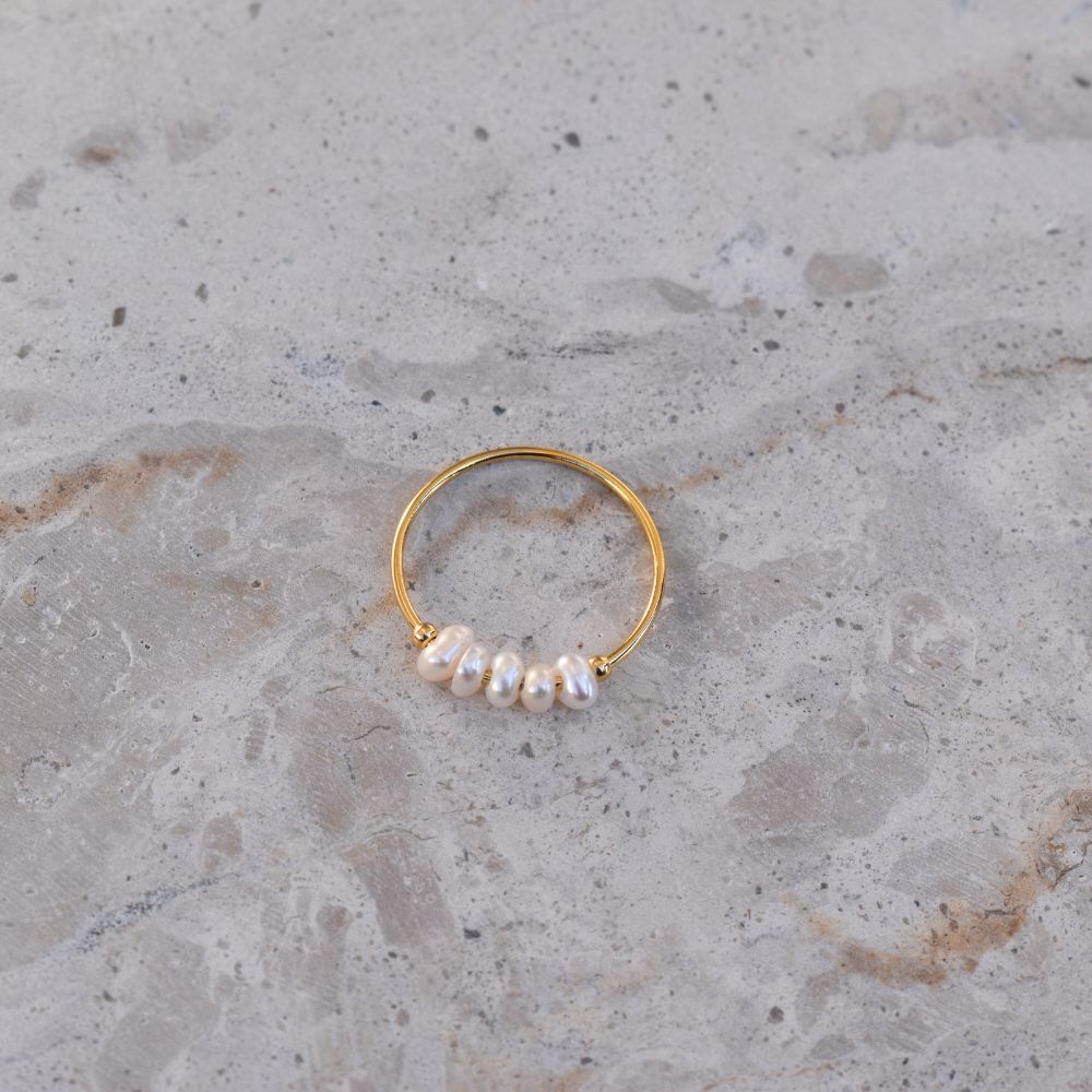 Mini Pearl & Gold Ring - Goldieboxx Jewellery