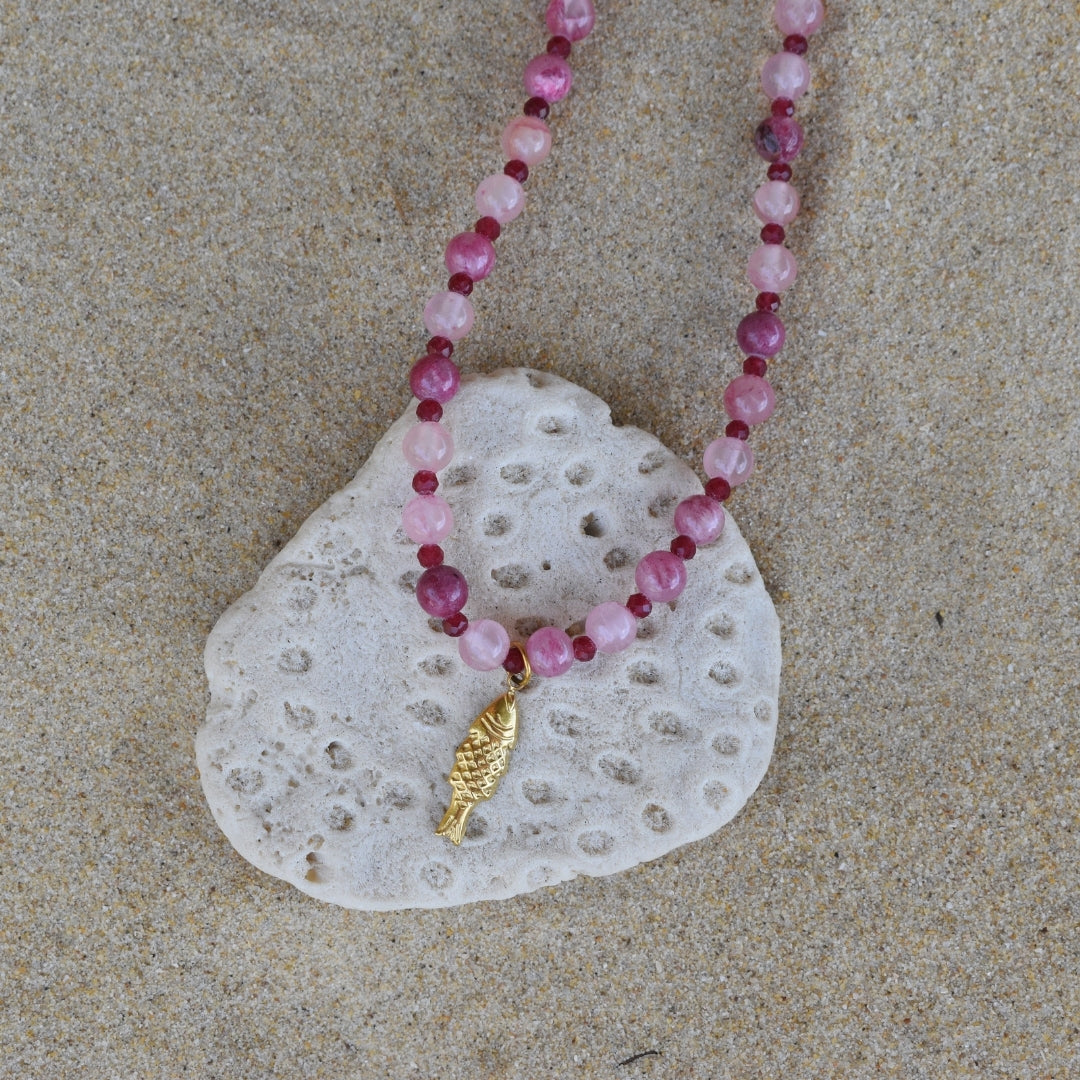 Rose Reef Necklace - Goldieboxx Jewellery