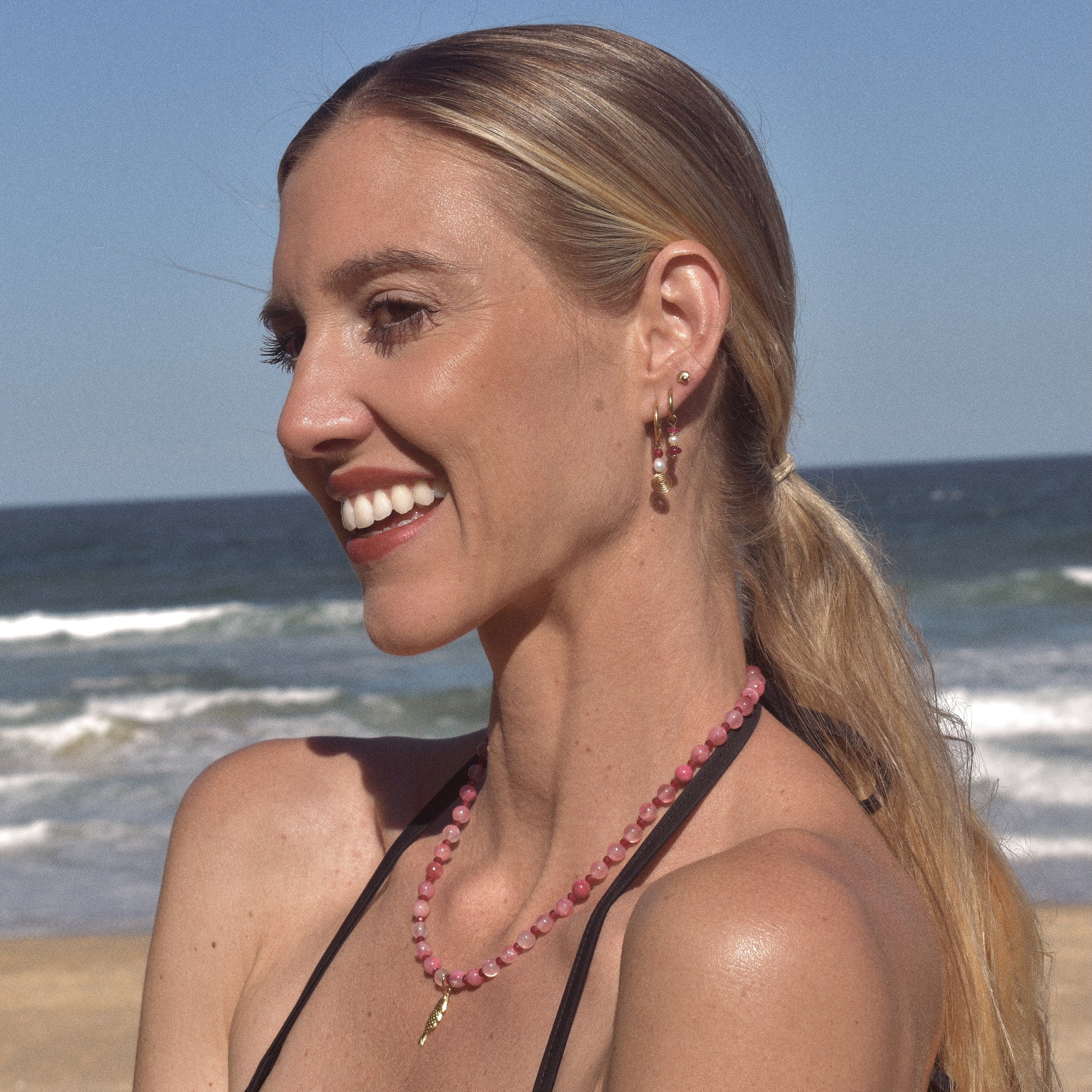 Rose Reef Necklace - Goldieboxx Jewellery