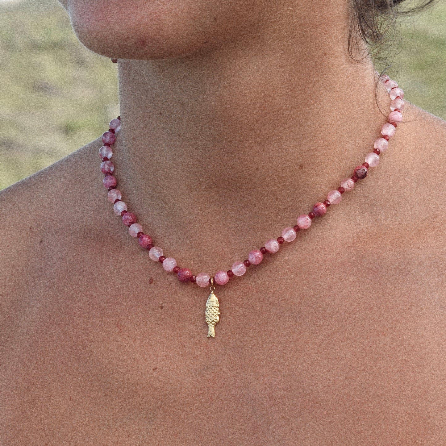 Rose Reef Necklace - Goldieboxx Jewellery